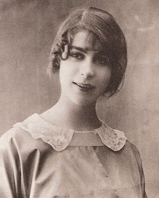 玛塞勒·蒙蒂尔 Marcelle Monthil照片