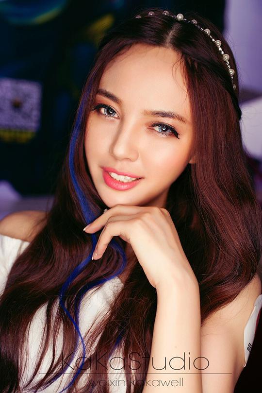 杨梓艺 Ziyi Yang照片