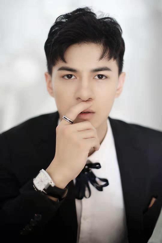徐鹏斐 Pengfei Xu照片
