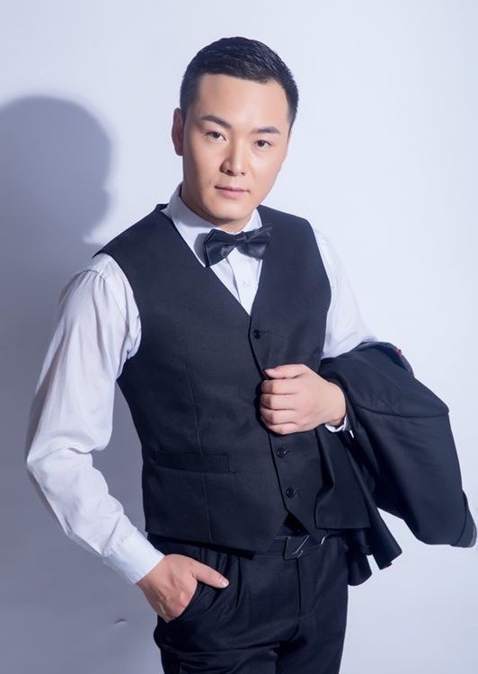 李冠志 Guanzhi Li照片