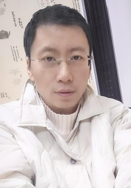 马铭骏照片