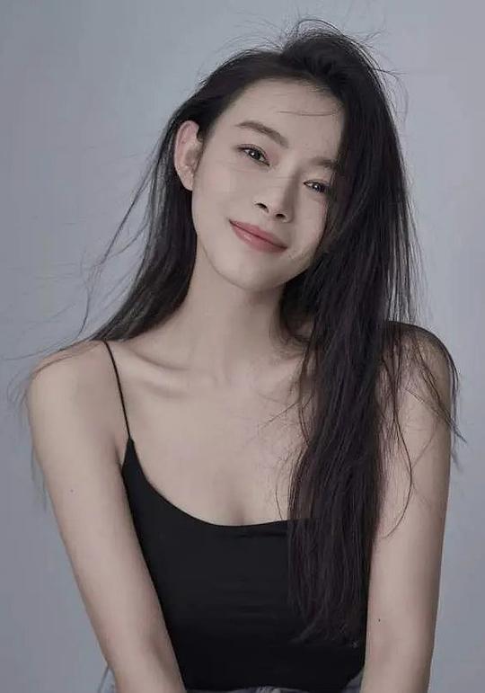 余焰 Aimee照片