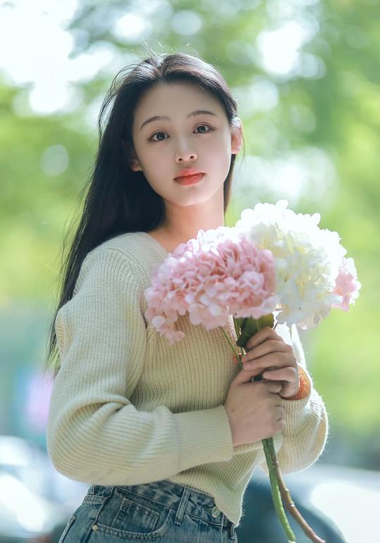 王朱悦 Zhuyue Wang照片