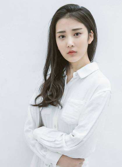 范梦 Meng Fan照片