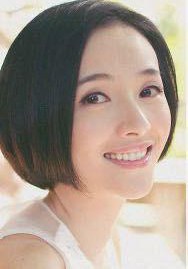 李依玲照片