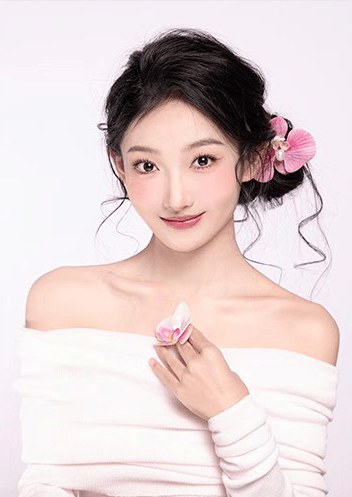 和佳蓉 Jiarong He照片