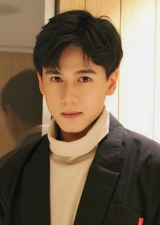 闵星翰 Xinghan Min照片