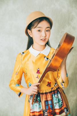 高照清雅 Zhaoqingya Gao照片