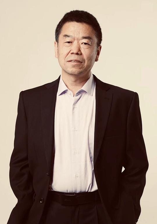 马海泉照片