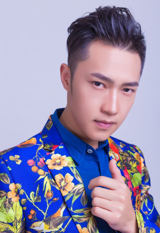 刘成 Cheng Liu照片