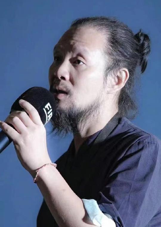 张文樑照片