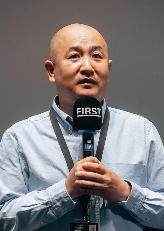 王书仙照片