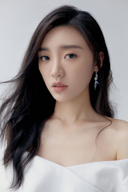 张月 Yue Zhang照片