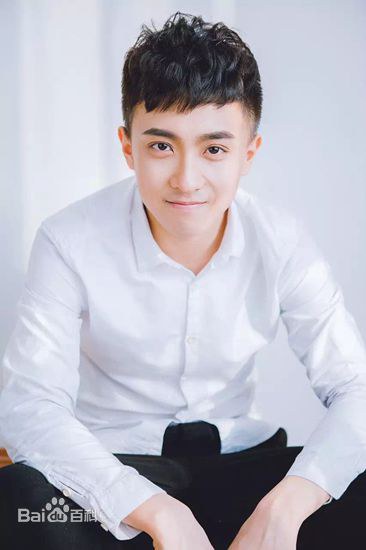 李政阳 Zhengyang Li照片