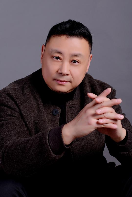 周岳龙 Yuelong Zhou照片