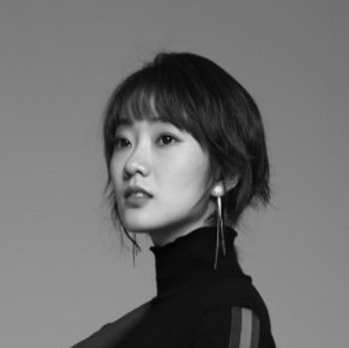 杨琪芳 Qifang Yang照片