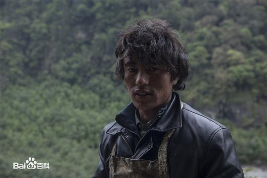 色巴江措照片