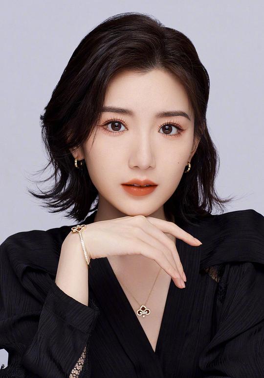毛晓彤 Xiaotong Mao照片