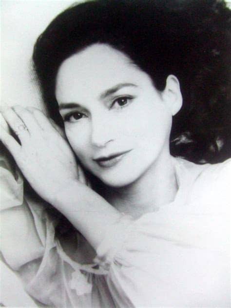 奥费莉娅·梅迪纳 Ofelia Medina照片