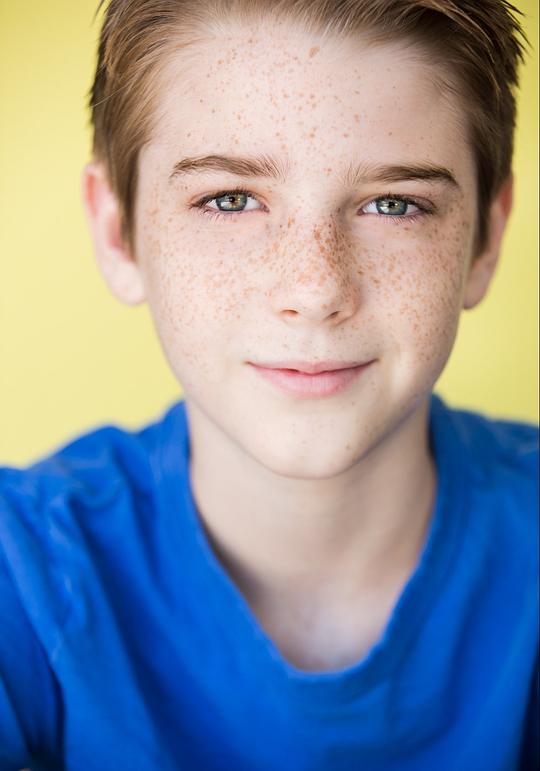 梅森·谢伊·乔伊斯 Mason Shea Joyce照片