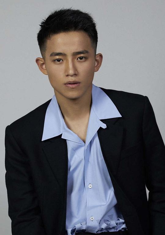 周政杰 Zhengjie Zhou照片