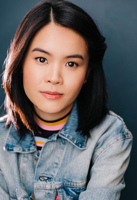 卡丽·武 Carrie Vu照片