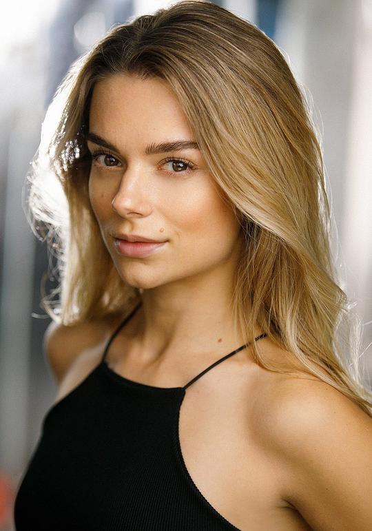 伊芙妮·梅 Yvonne Mai照片