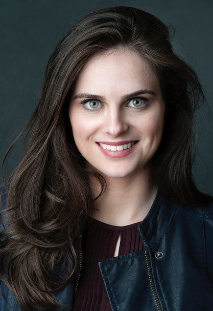 哈莉·塞缪尔斯 Hallie Samuels照片