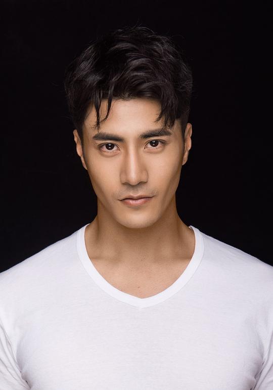 李晨浩 Leon Lee照片
