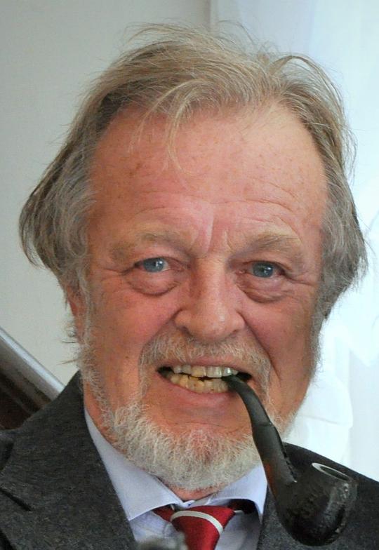 伯纳德·康威尔 Bernard Cornwell照片