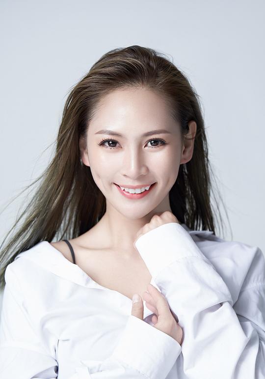 李卓媚 May Li照片