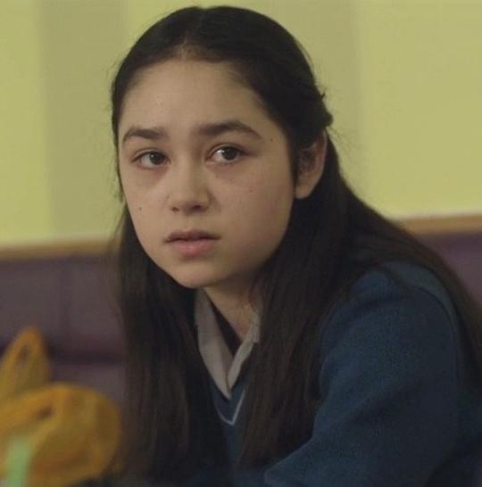 艾丽·奥哈罗兰 Ellie O'Halloran照片