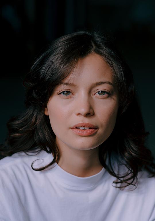 薇薇安卡 Vivien König照片