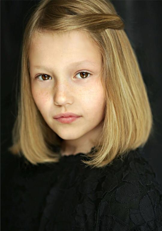 弗洛里·威尔金森 Florrie Wilkinson照片
