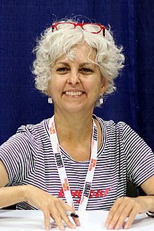 凯特·迪卡米洛 Kate Dicamillo照片