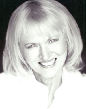 约兰达·科贝特 Yolanda Corbett照片