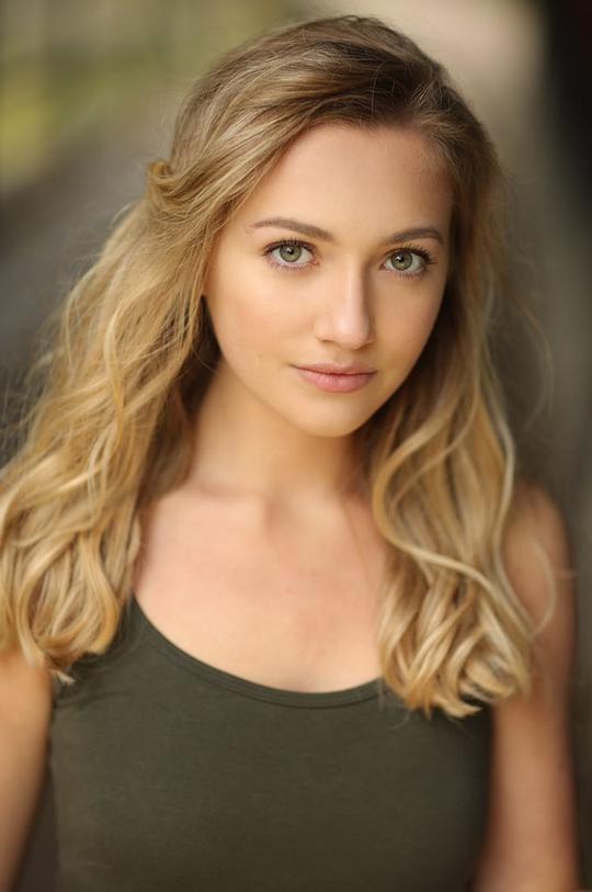 蒂莉·吉佩尔 Tilly Keeper照片