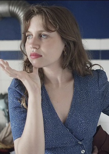 克洛·法尔 Chloé Farr照片