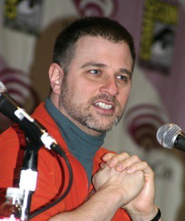 格雷格·魏斯曼 Greg Weisman照片