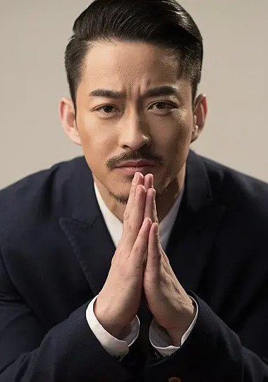 任宇 Yu Ren照片