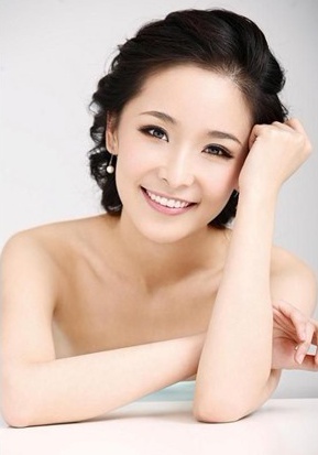 李曼 Man Li照片