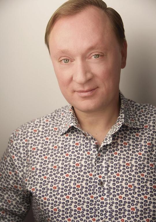 凯文·丹尼斯 Kevin Dennis照片