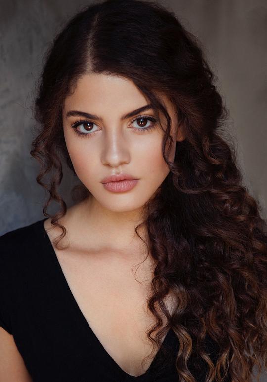 梅拉尼·巴罗斯 Mellany Barros照片