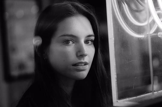 凡妮莎·格拉斯 Vanessa Grasse照片
