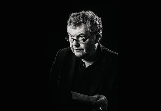 欧文·麦卡弗蒂 Owen McCafferty照片