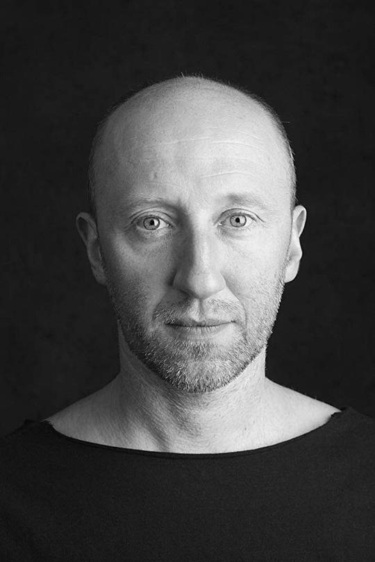 塞萨里·科辛斯基 Cezary Kosinski照片