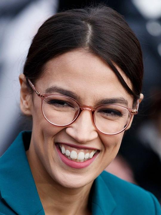 亚历山德里娅·奥卡西奥-科尔特斯 Alexandria Ocasio-Cortez照片