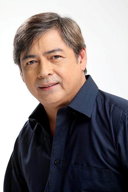 乔尔·托雷 Joel Torre照片