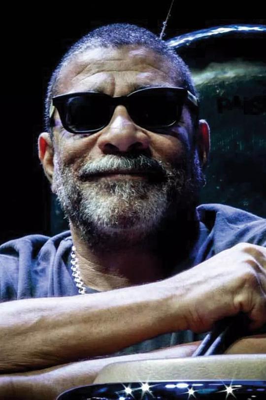 伦尼·卡斯特罗 Lenny Castro照片