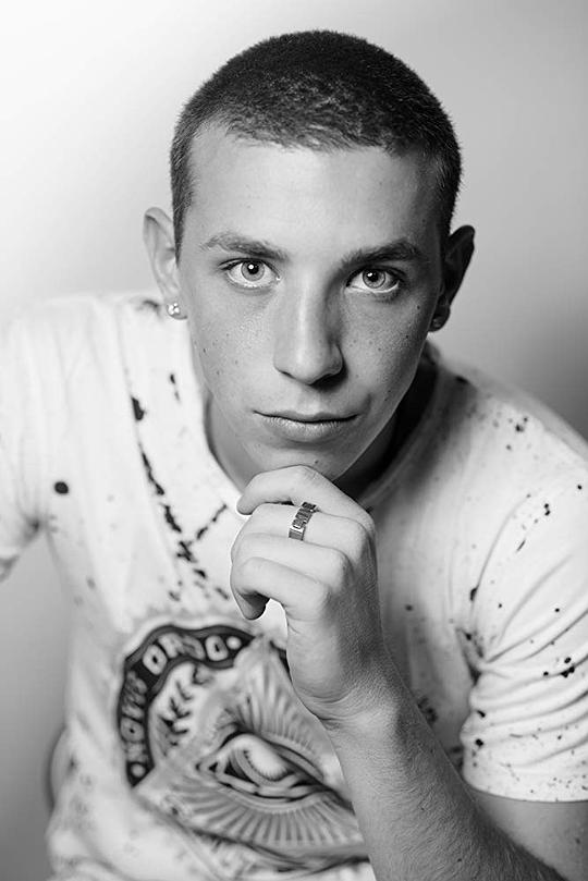 达维德·登奇 Davide Denci照片